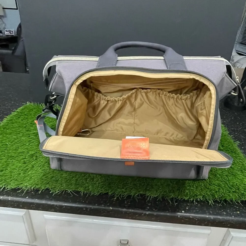 Pacapod Croyde Travel Baby Bag. Grey.